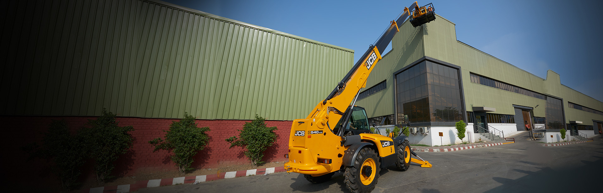 Telescopic Handlers in Navi Mumbai